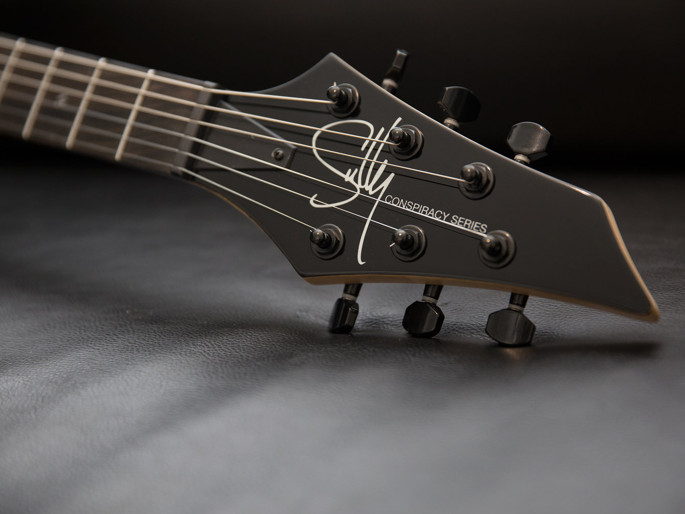 Sully Guitars首次亮相新的，经济实惠的阴谋系列