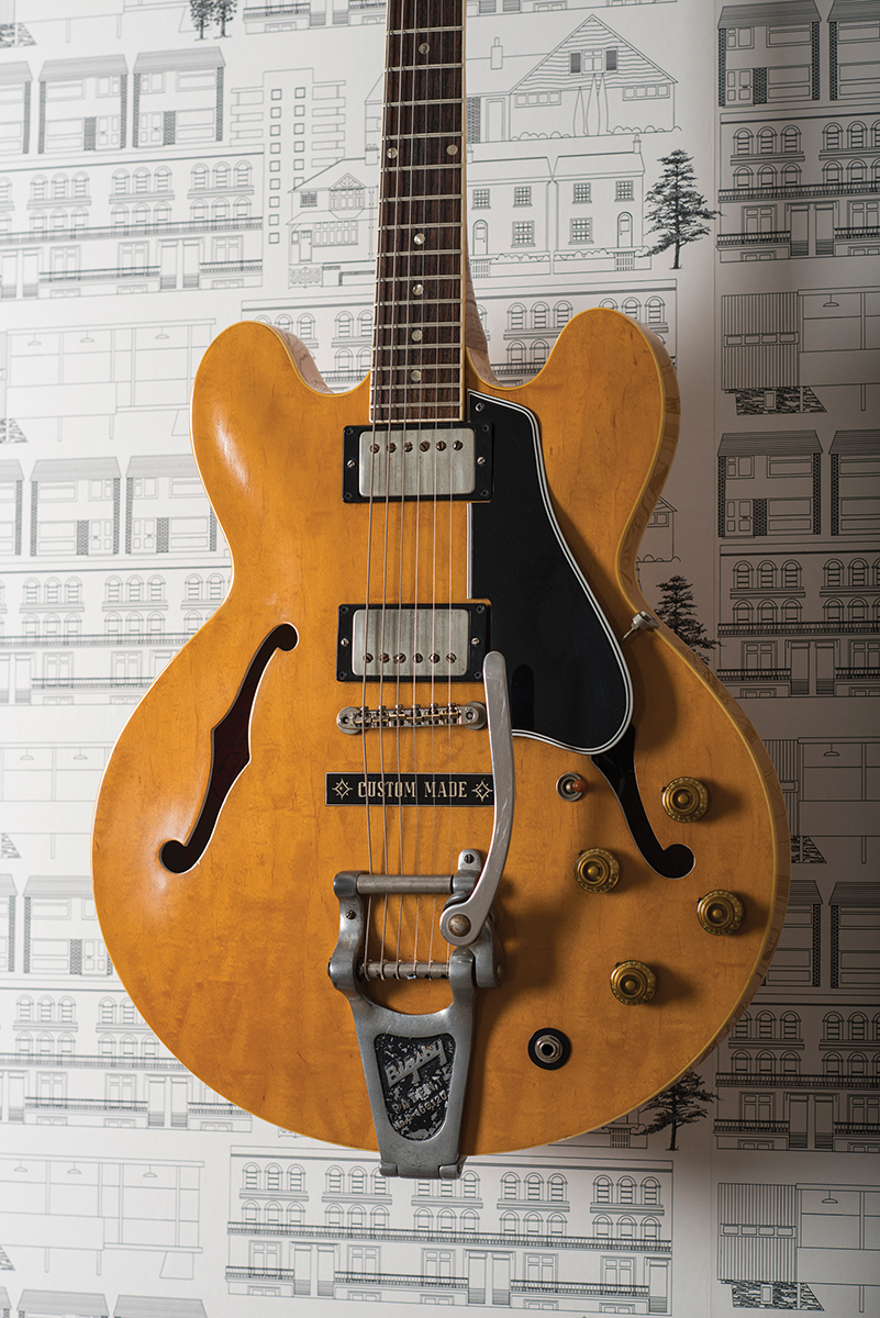 1980年代Dot-Neck 335 Gibson