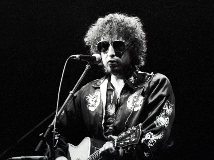 鲍勃·迪伦（Bob Dylan）表演