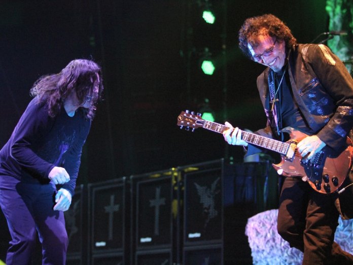 Ozzy Osbourne和Tony Iommi